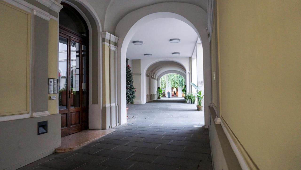 曼托瓦Residenze Umberto I公寓 外观 照片